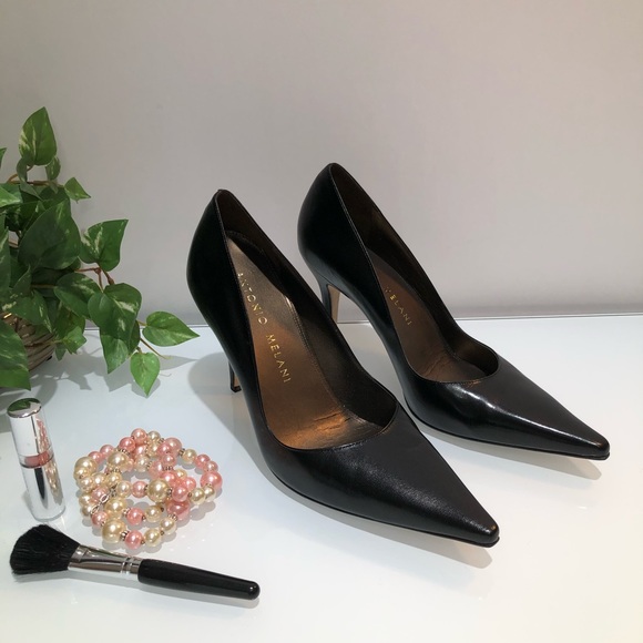 Gianni Bini Leather Black Heels - Picture 3 of 16